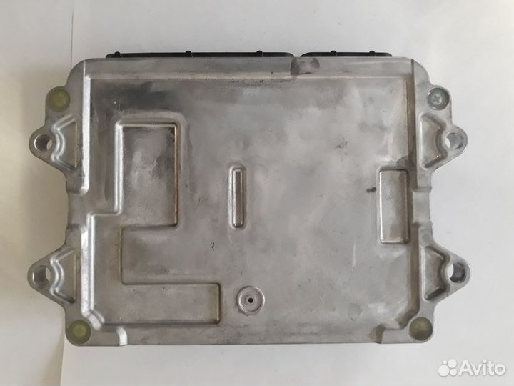 Блок управления двигателем