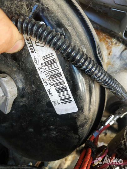 Вакуумный усилитель X-ray Renault