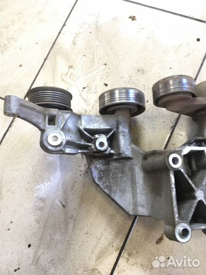 Кронштейн вспомогательных агрегатов Kia Sportage 3