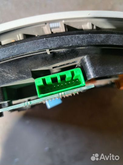 Плафон Volvo S40