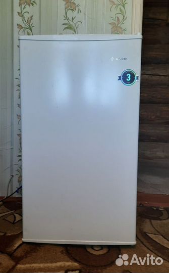 Морозильник маленький бу