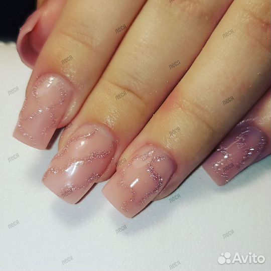 Наращивание ногтей