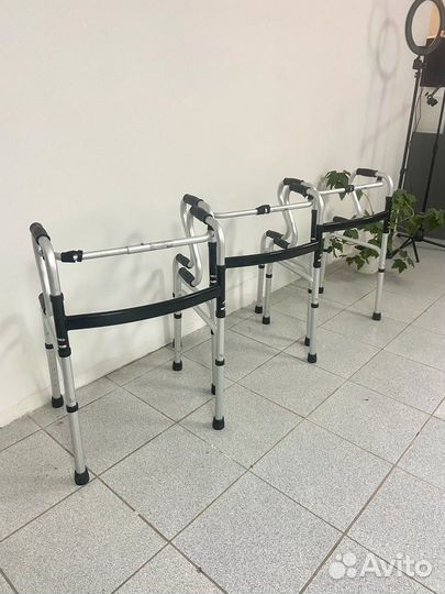 Ходунки для реабилитации