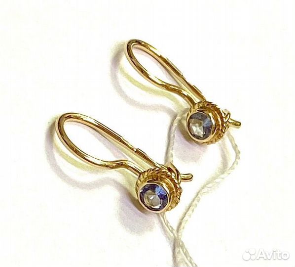 Золотые серьги с фианитом