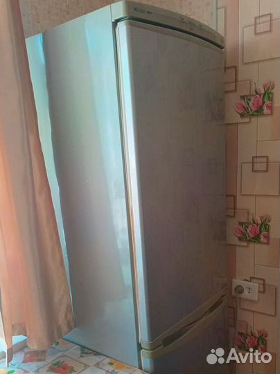 Холодильник