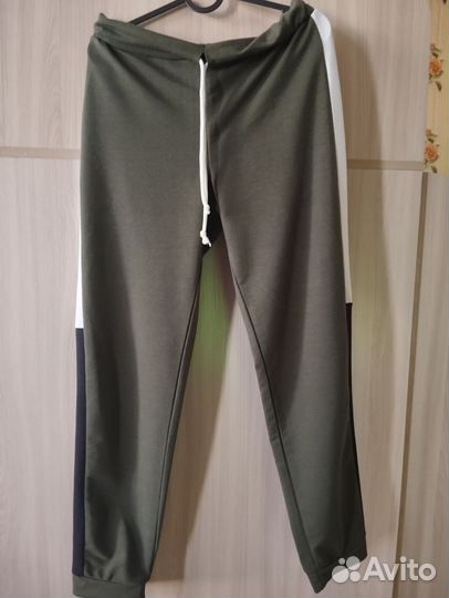 Спортивный костюм женский М