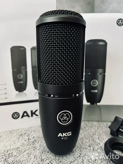 Микрофон AKG P120