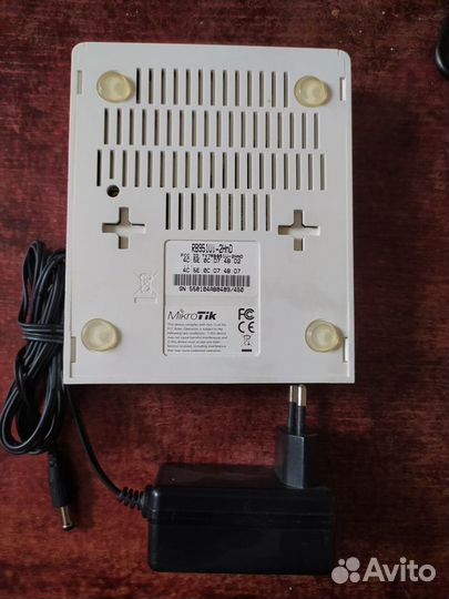 Роутер MikroTik RB951Ui-2HnD