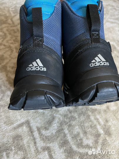 Зимние ботинки adidas 32