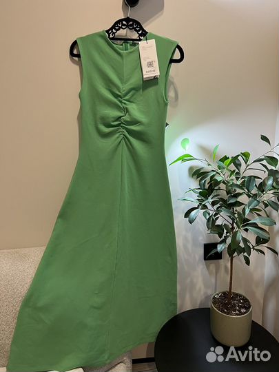 Платье женское neohit 40р