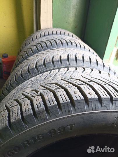 Kumho WinterCraft Ice WI31 215/60 R16