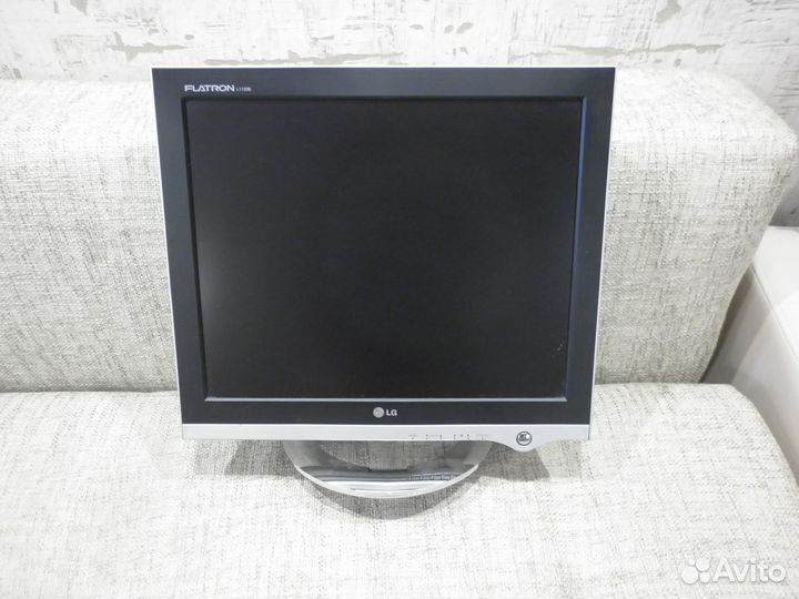 Монитор LG flatron