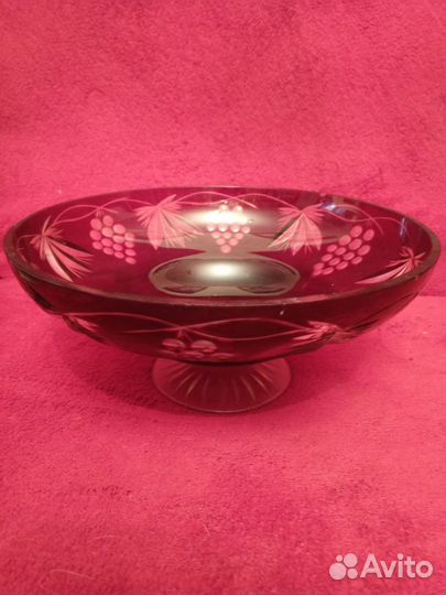 Ваза для фруктов на ножке цветное стекло СССР