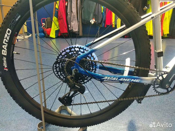 Горный велосипед GT avalanche expert