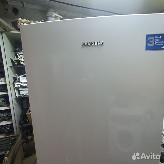 Холодильник samsung