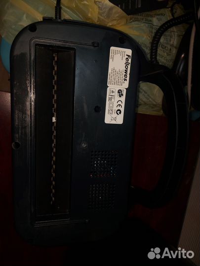 Уничтожитель бумаги -шредер Fellowes P-40