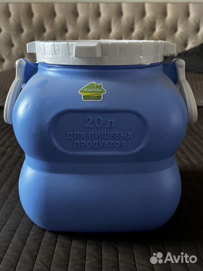 Фляга пластиковая 20 литров