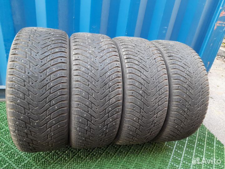 Nokian Tyres Hakkapeliitta 8 235/55 R17 108T