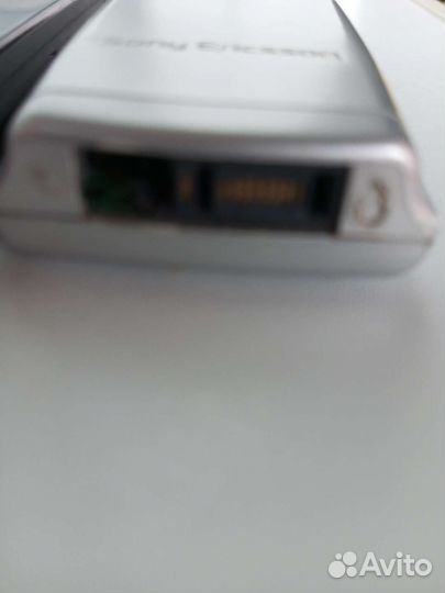 Телефон sony ericsson