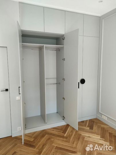 Шкаф в детскую