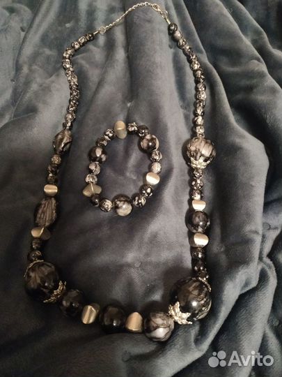 Бусы и браслет