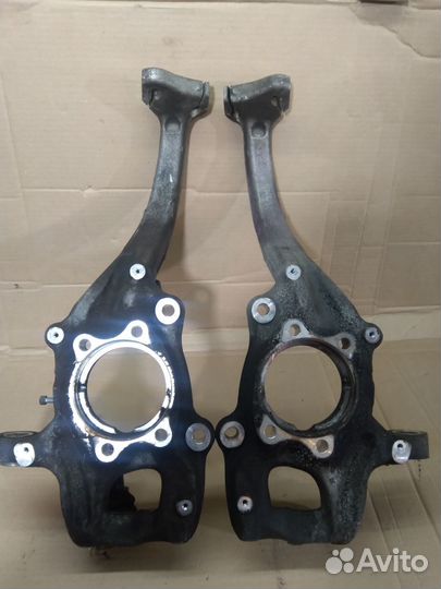 Кулак поворотный левый правый Audi A4 B8 А5 Q5