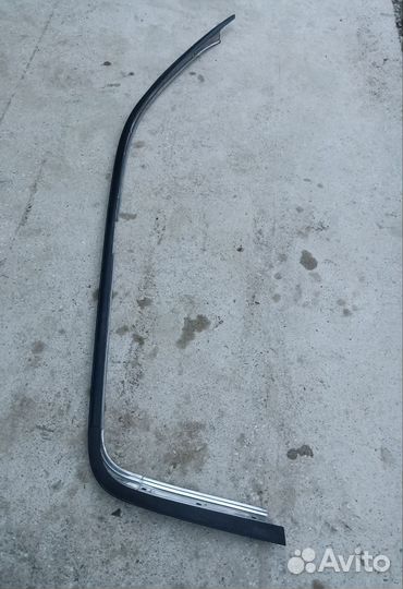 Subaru Baja молдинг крыши