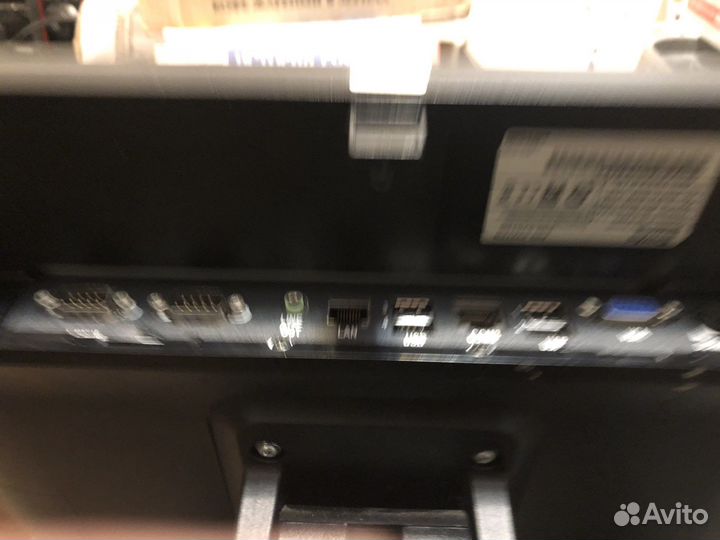 Монитор Dell