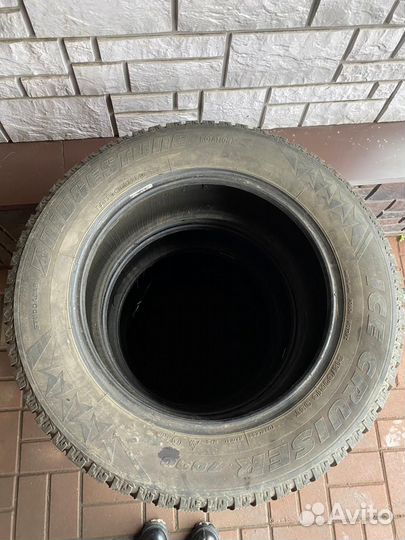 Bridgestone Ice Cruiser 7000