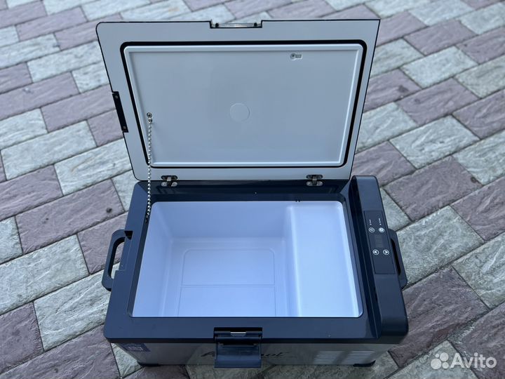 Автомобильный холодильник Alpicool C25
