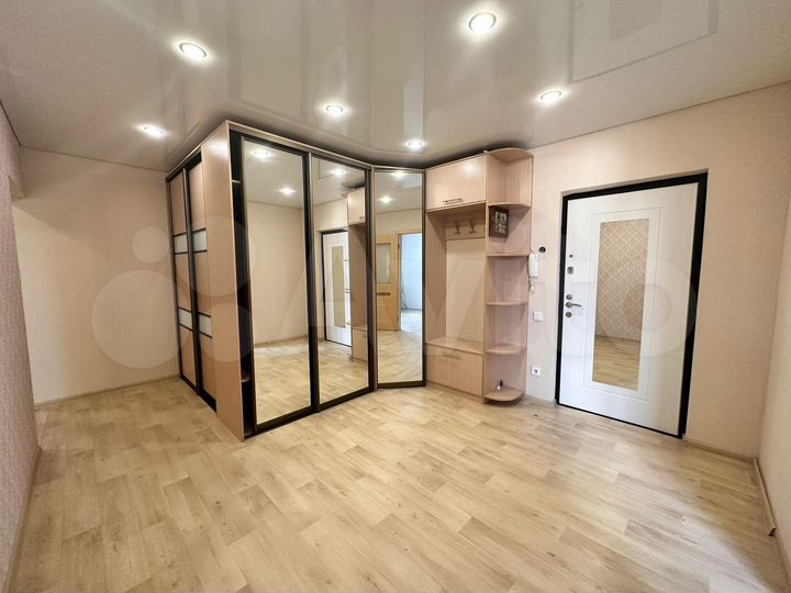 2-к. квартира, 69 м², 5/10 эт.