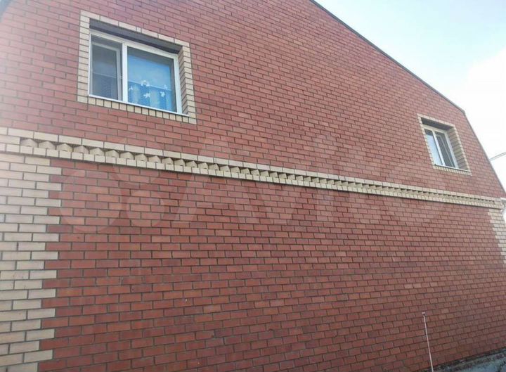 Дом 242 м² на участке 10 сот.