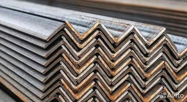 Уголок металлический