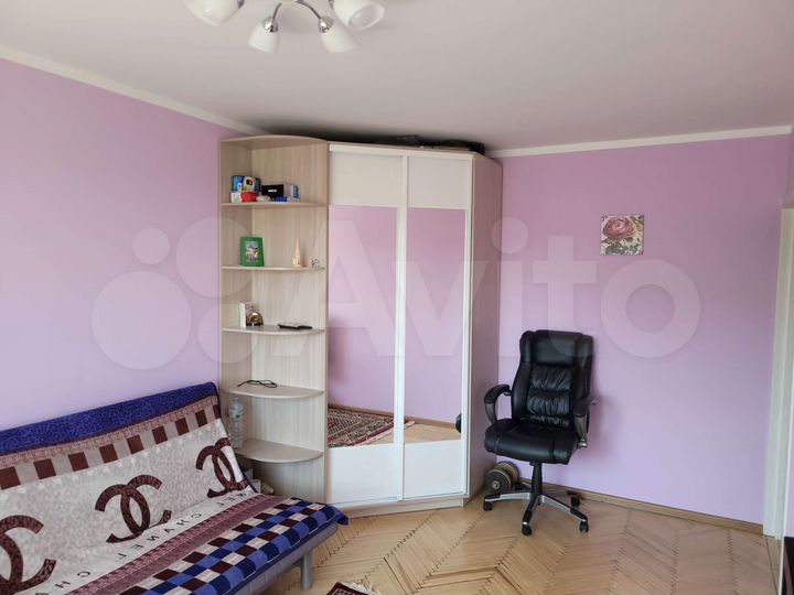 2-к. квартира, 44 м², 9/9 эт.