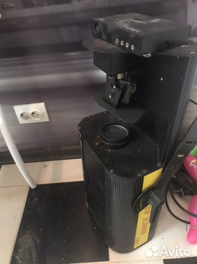 Музыкальная акустическая система. Микшер, колонки