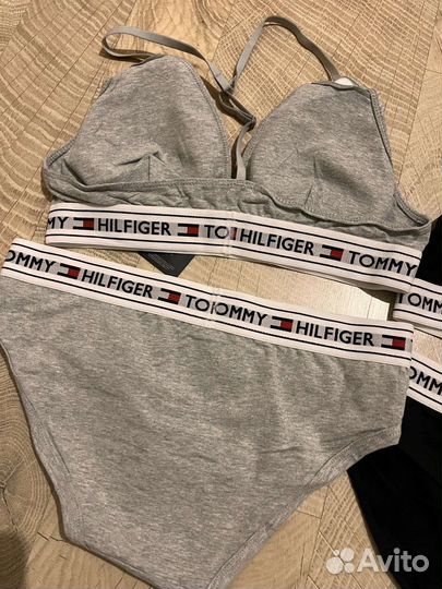 Комплект двойка tommy Hilfiger бюст и трусы