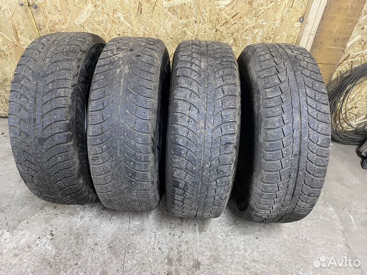Matador MP 50 Sibir Ice 2 215/70 R16 100T