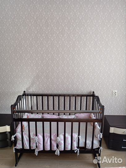 Детская кроватка