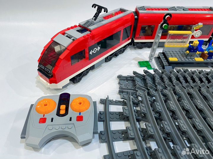 Lego city поезд