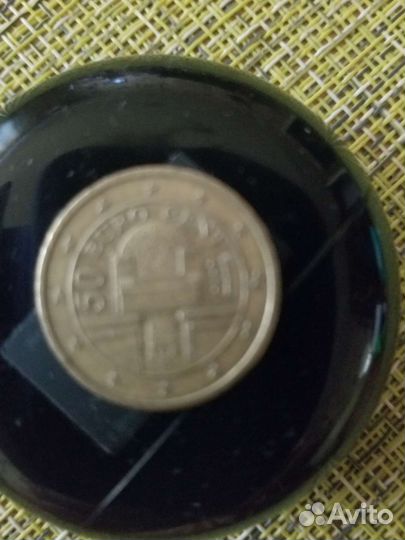 Монеты американские и одна сувенирная Сочи олим