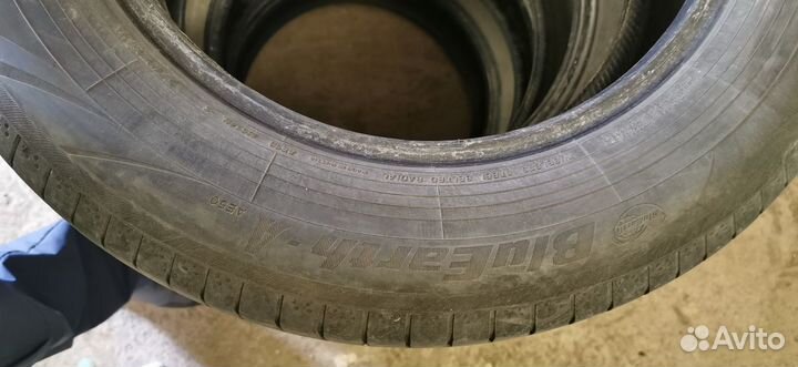 Yokohama BluEarth AE50 215/65 R17 99V