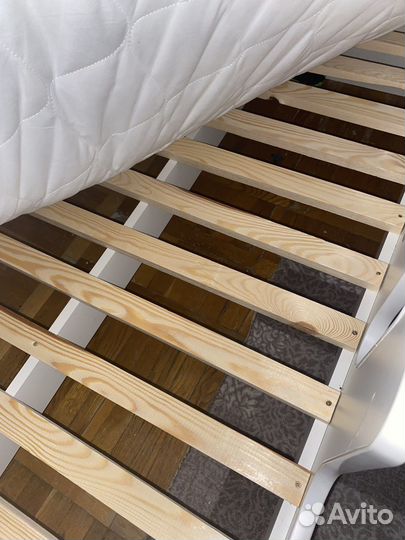 Детская кровать домик