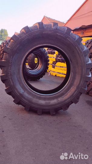 Грузовые шины (29,5/28/80/16,9 14 PR)