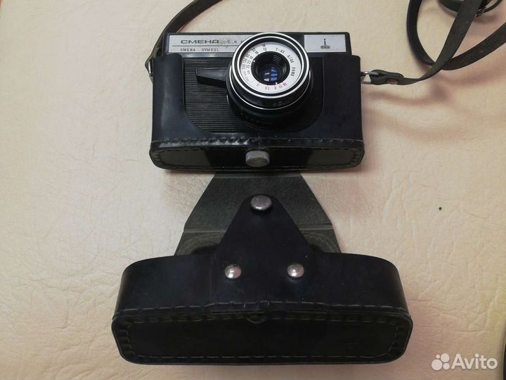 Плёночный фотоаппарат смена