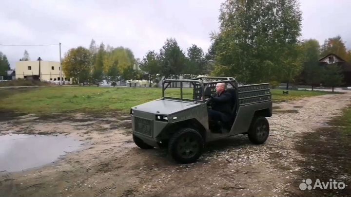 Телохранитель-помощник. Английский язык