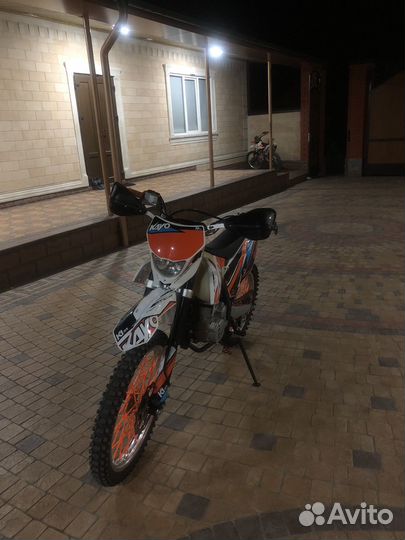 Продаю или обменяю на авто 250 кубовый 21/л.с