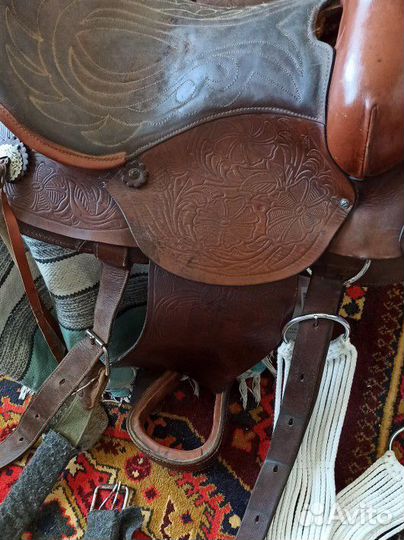 Седло для лошади вестерн