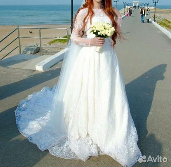 Свадебные платья