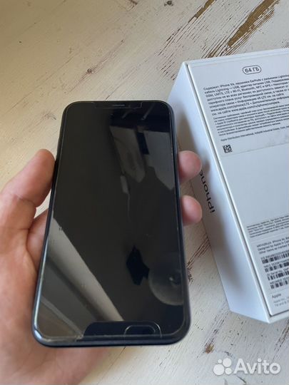 iPhone Xr, 64 ГБ