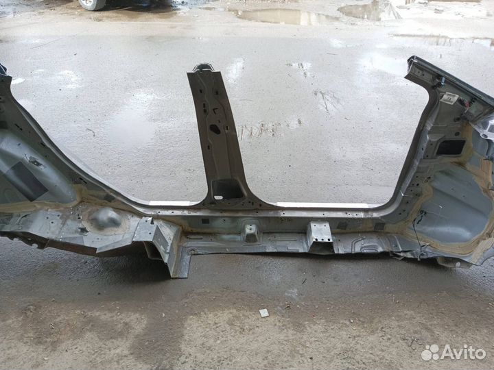 Порог (железо) левый Ford Focus 3 CB8 1742933